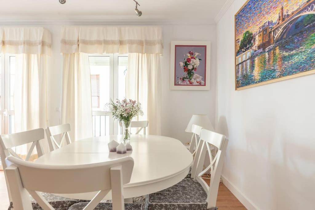 Beautiful Ap 3 Bedroom 6px Center Refurbished19 *